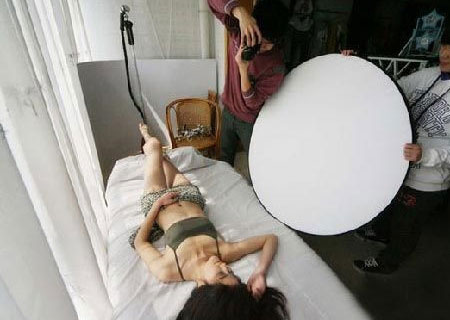 实拍大学生美女做淘宝模特儿的经历（图）