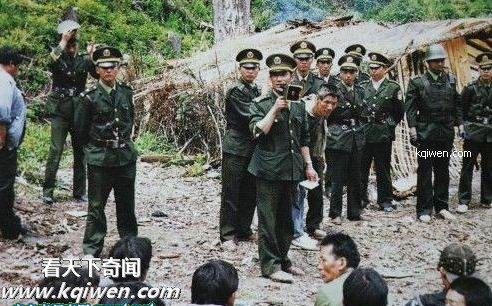 实拍20世纪90年代中国公安战警处决罪犯刑场(组图)